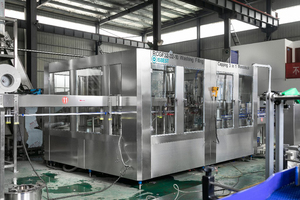 果汁热灌装机